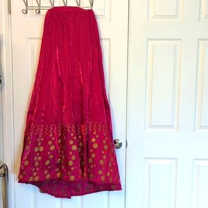 Beautiful silk skirt with lots of flare